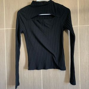 🎀3/$15! F21 Ribbed Long-Sleeve Top with Cut-Out